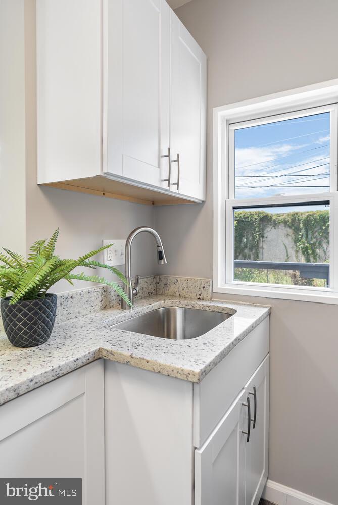 426 Old Riverside Road Baltimore, MD 21225 - Photo 22 of 45