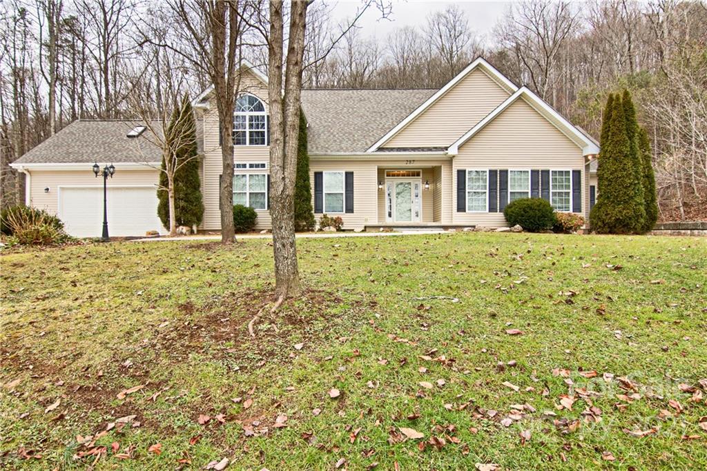 287 North Reece Drive Arden, NC 28704 - Photo 1 of 35 Gallery Image 1