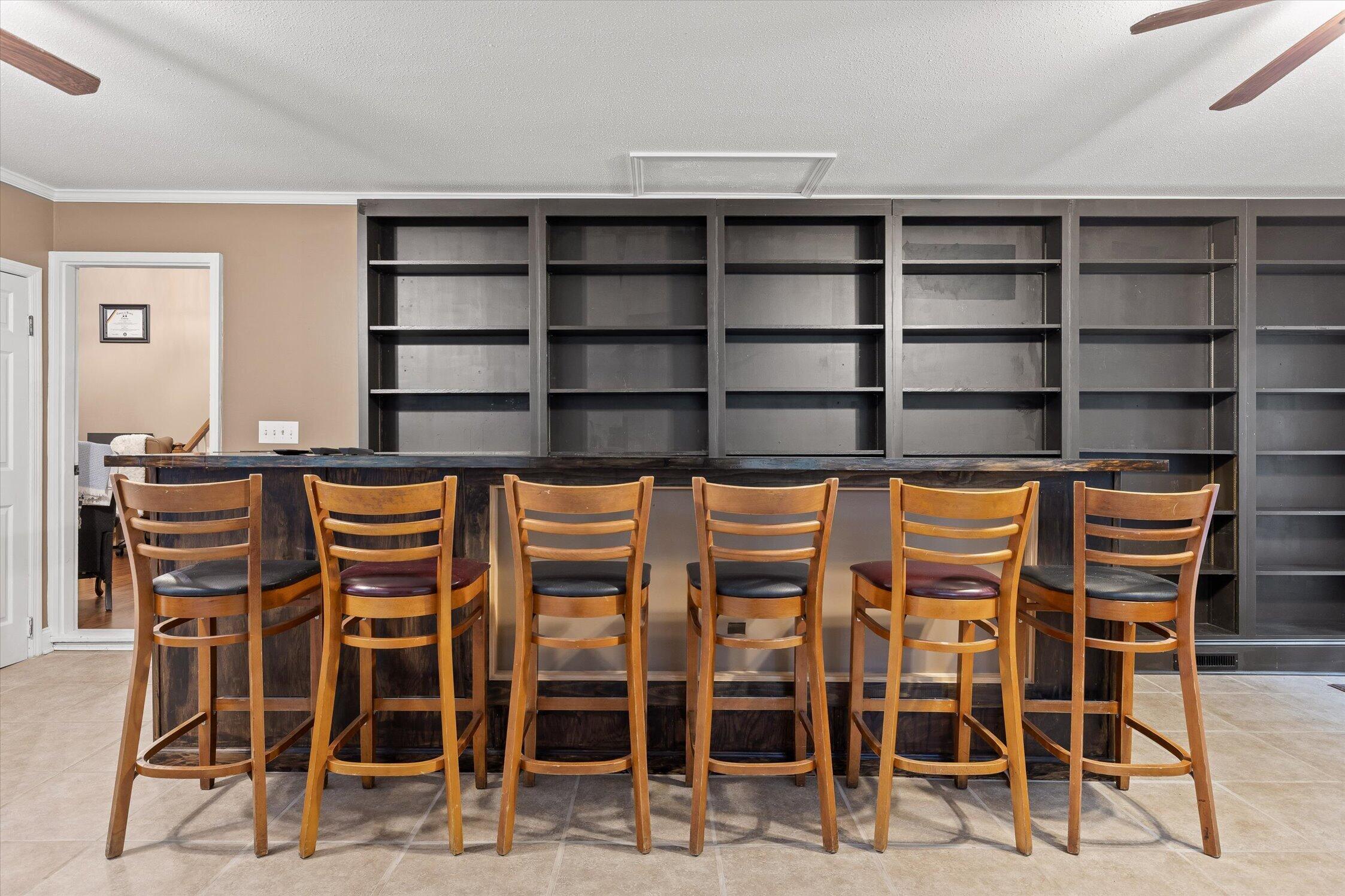 5622 Cold Springs Road Hixson, TN 37343 - Photo 26 of 47 Built In Shelving