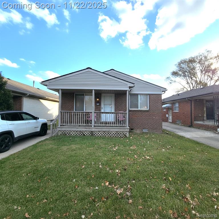 17551 East 10 Mile Road Roseville, MI 48066 - Photo 2 of 23