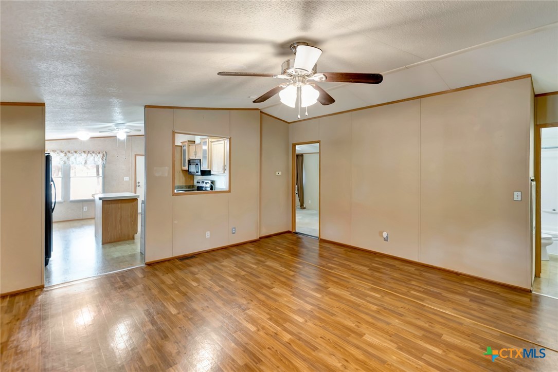233 Ranch Road Yoakum, TX 77995 - Photo 25 of 38 Gallery Image 25
