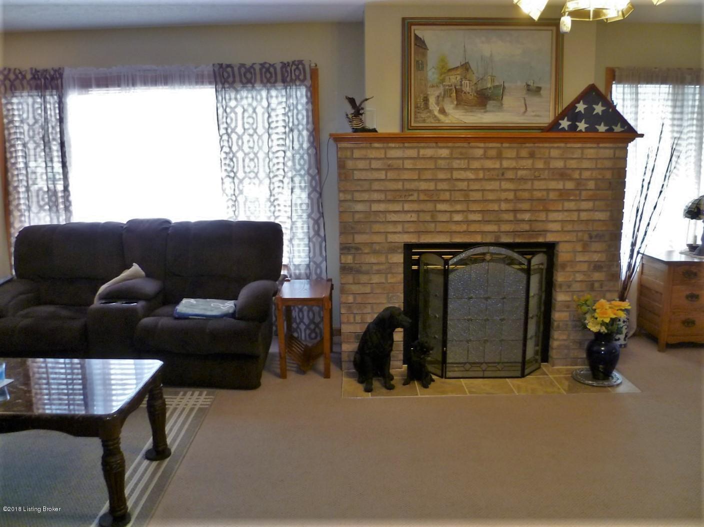 427 Hampton Road Brandenburg, KY 40108 - Photo 6 of 35 P1100284