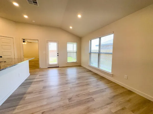 $1,800 | 6003 Venita Avenue, Lubbock, TX 79407