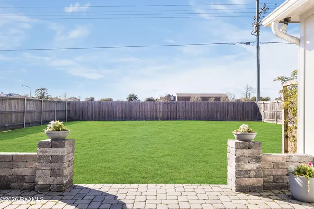 $299,000 | 202 San Sebastian Drive, Youngsville, LA 70592