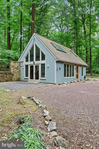 $2,750,000 | 6 Hunt Club Lane, Malvern, PA 19355