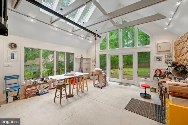 $2,750,000 | 6 Hunt Club Lane, Malvern, PA 19355