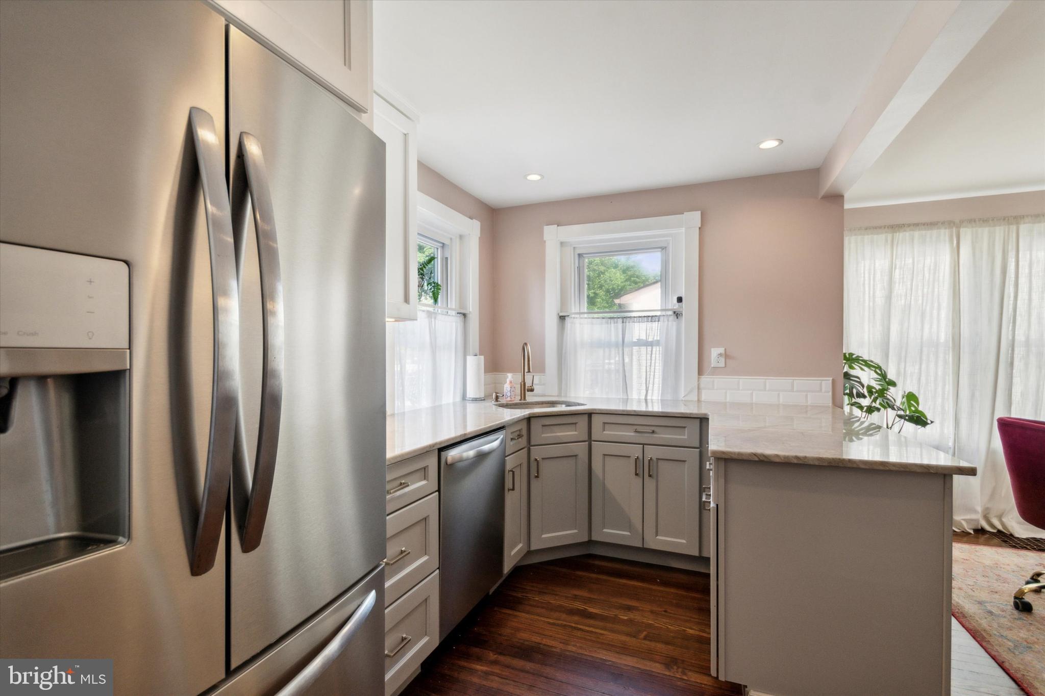 207 Willow Road Wallingford, PA 19086 - Photo 8 of 25 Gallery Image 8