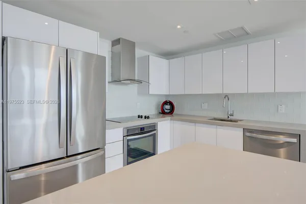 $3,900 | 1600 Northeast 1st Avenue, Unit 1506, Miami, FL 33132