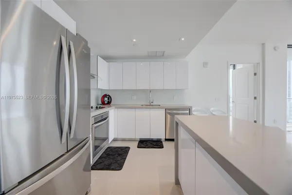 $3,900 | 1600 Northeast 1st Avenue, Unit 1506, Miami, FL 33132