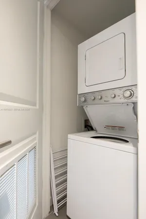 $3,900 | 1600 Northeast 1st Avenue, Unit 1506, Miami, FL 33132