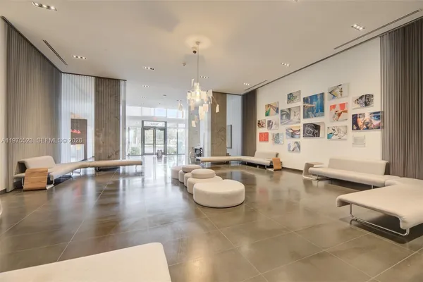 $3,900 | 1600 Northeast 1st Avenue, Unit 1506, Miami, FL 33132