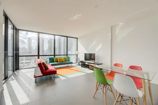 $3,900 | 1600 Northeast 1st Avenue, Unit 1506, Miami, FL 33132