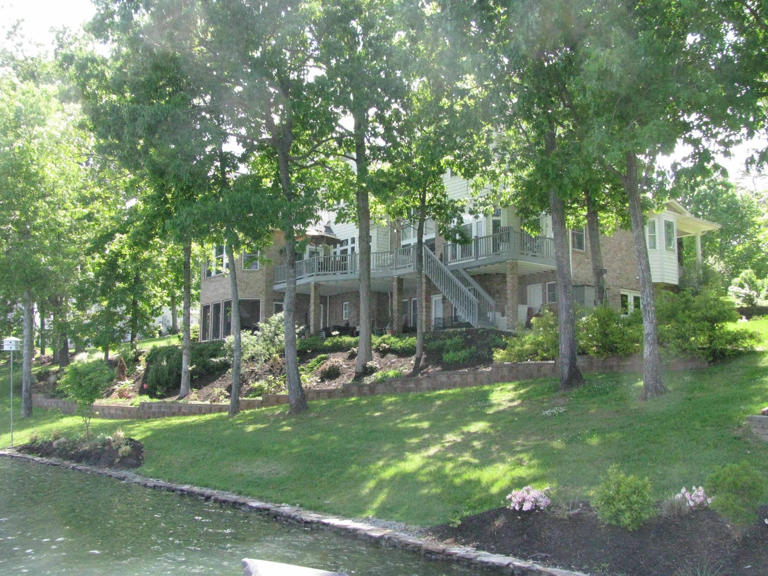 78 Rte 1431 Moneta, VA 24121 - Photo 6 of 53 Gentle Slope to Home from Dock