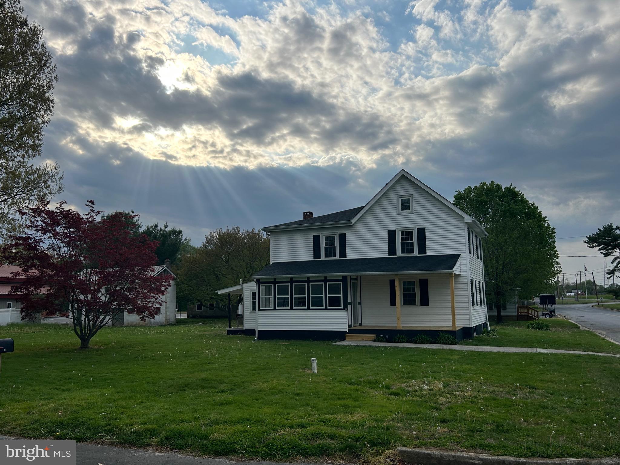 39 Main Street Pilesgrove, NJ 08098 - Photo 2 of 44