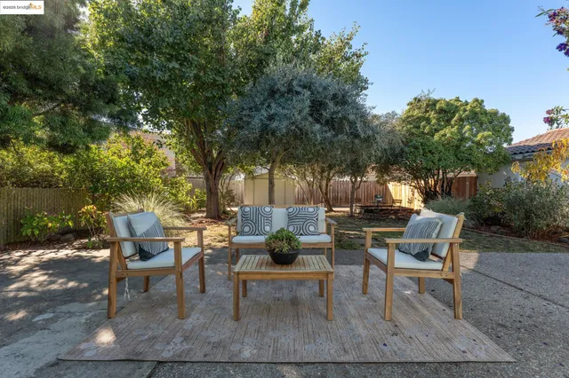 $895,000 | 115 Behrens Street, El Cerrito, CA 94530