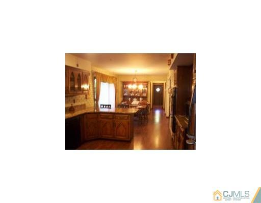 1700 Rahway Road Scotch Plains, NJ 07076 - Photo 5 of 10 Gallery Image 5