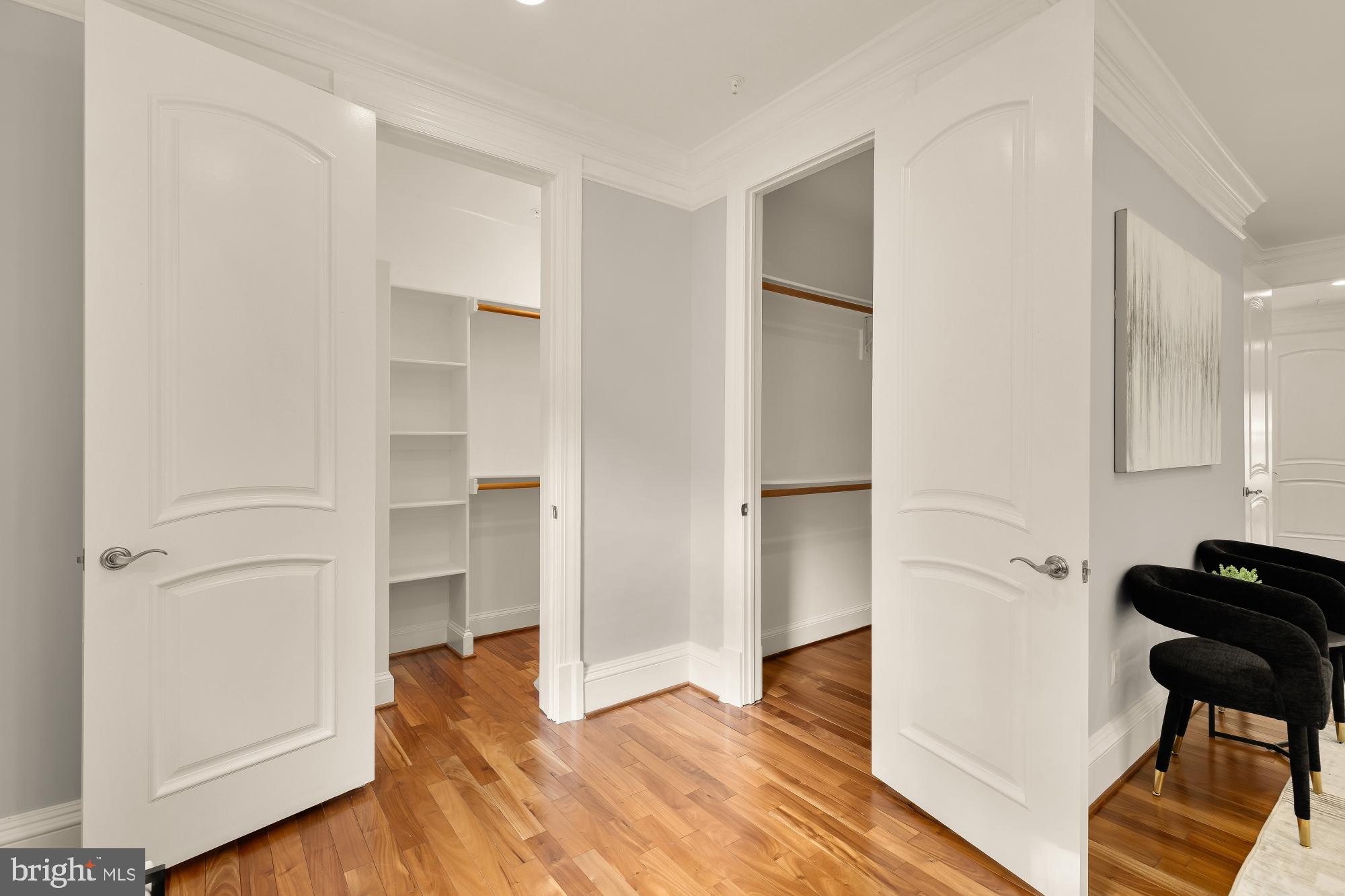 8505 Howell Road Bethesda, MD 20817 - Photo 56 of 75 2 large walk in closets
