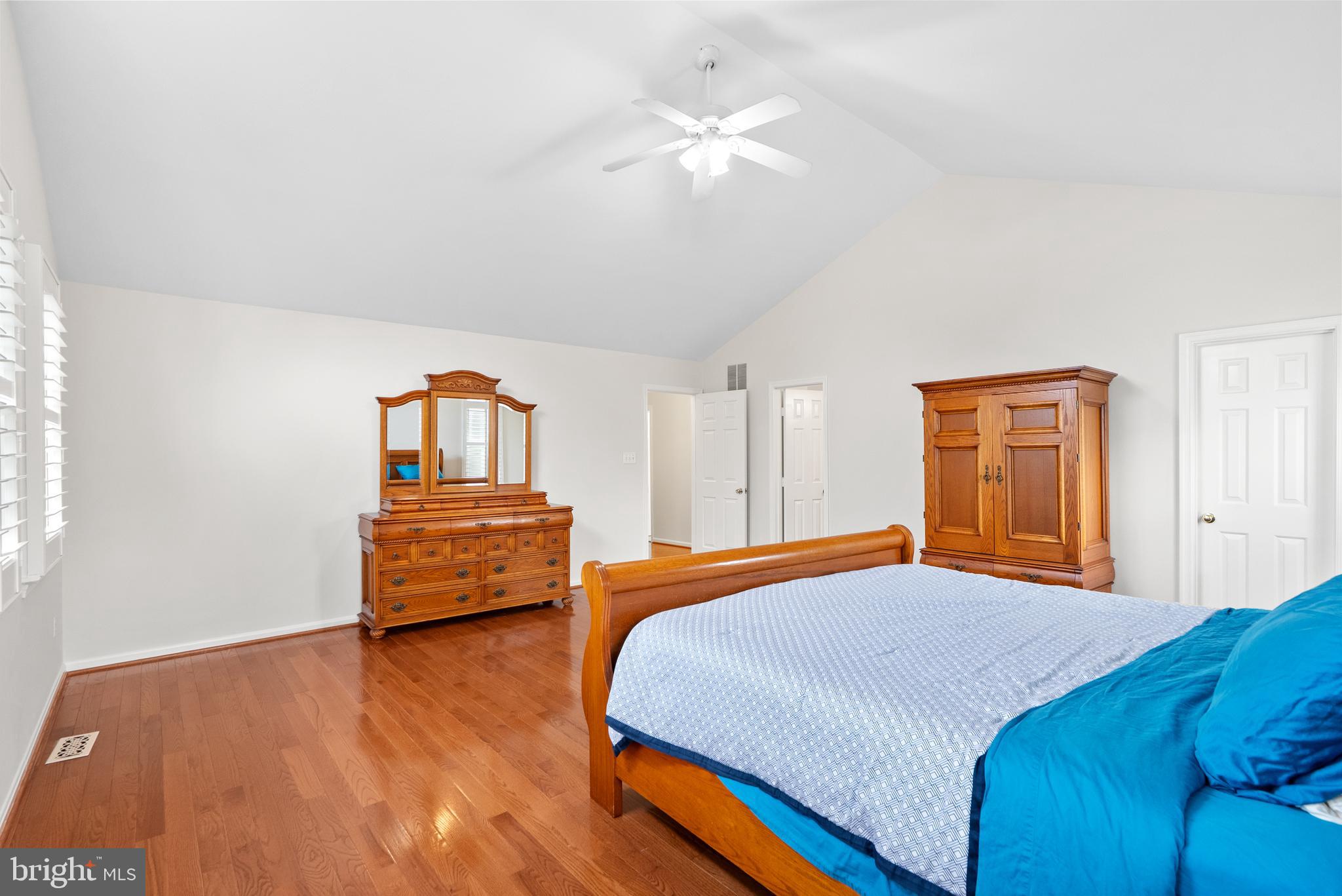 3507 Stringfellow Court Fairfax, VA 22033 - Photo 22 of 33