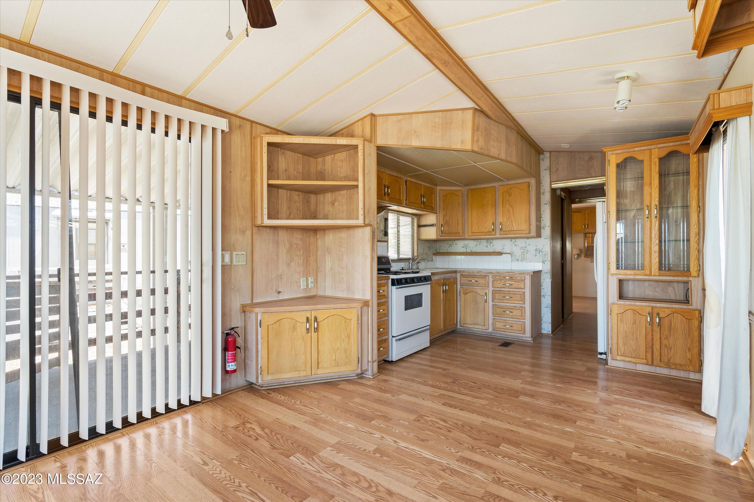 3426 North Romero Road, Unit 45 Tucson, AZ 85705 - Photo 7 of 23 Gallery Image 7