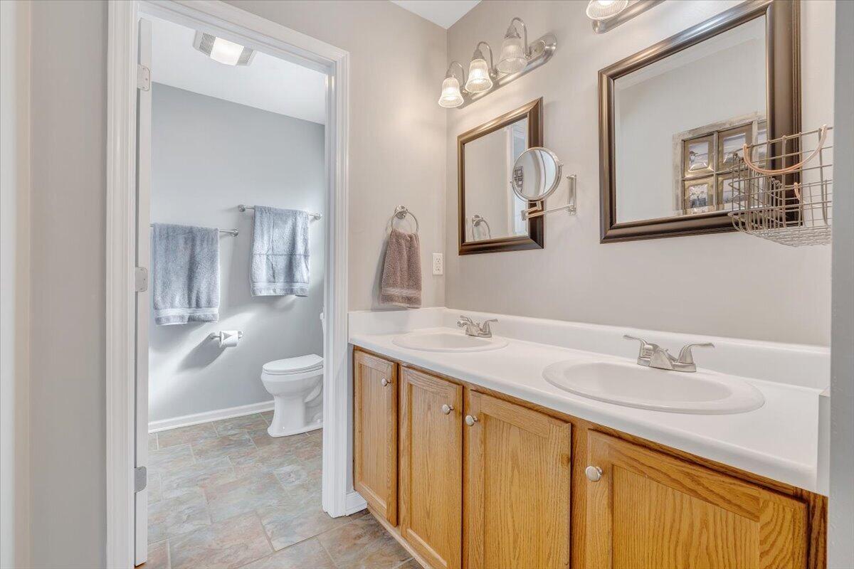 148 Eagle Ridge Roanoke, VA 24012 - Photo 37 of 95 038-MIB07285