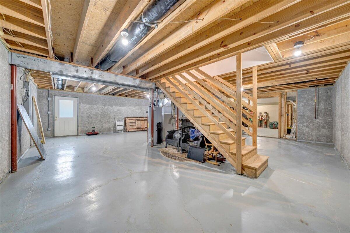 148 Eagle Ridge Roanoke, VA 24012 - Photo 44 of 95 046-MIB07321