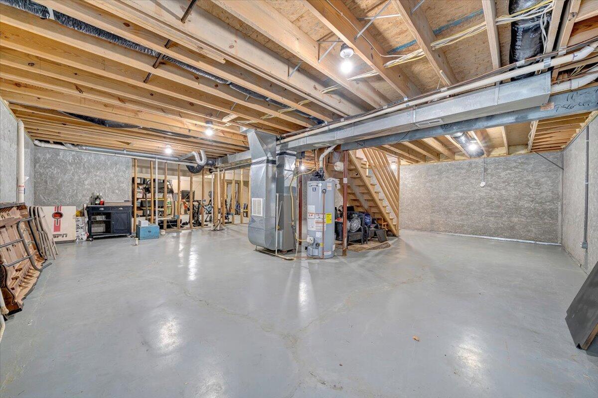 148 Eagle Ridge Roanoke, VA 24012 - Photo 45 of 95 047-MIB07324