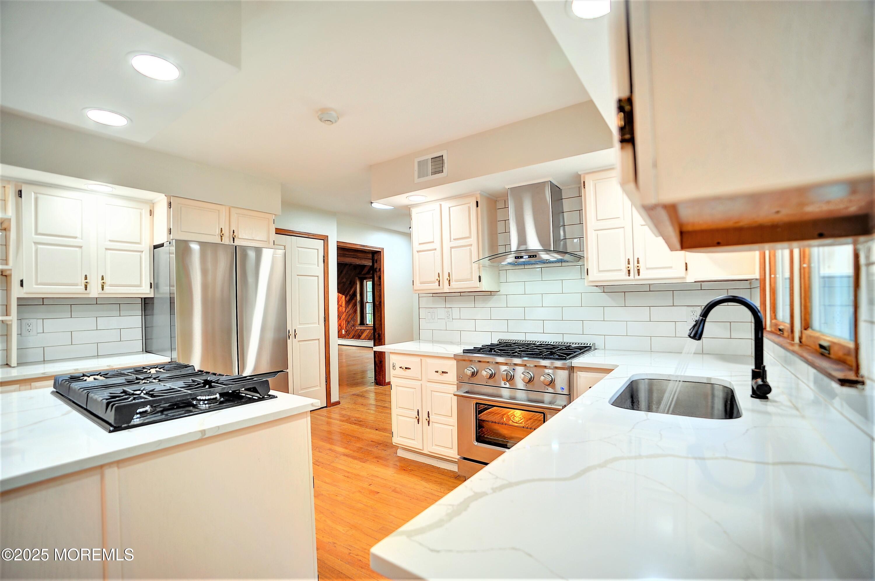 705 Princeton Road Lanoka Harbor, NJ 08734 - Photo 45 of 141 705 Princeton (29)