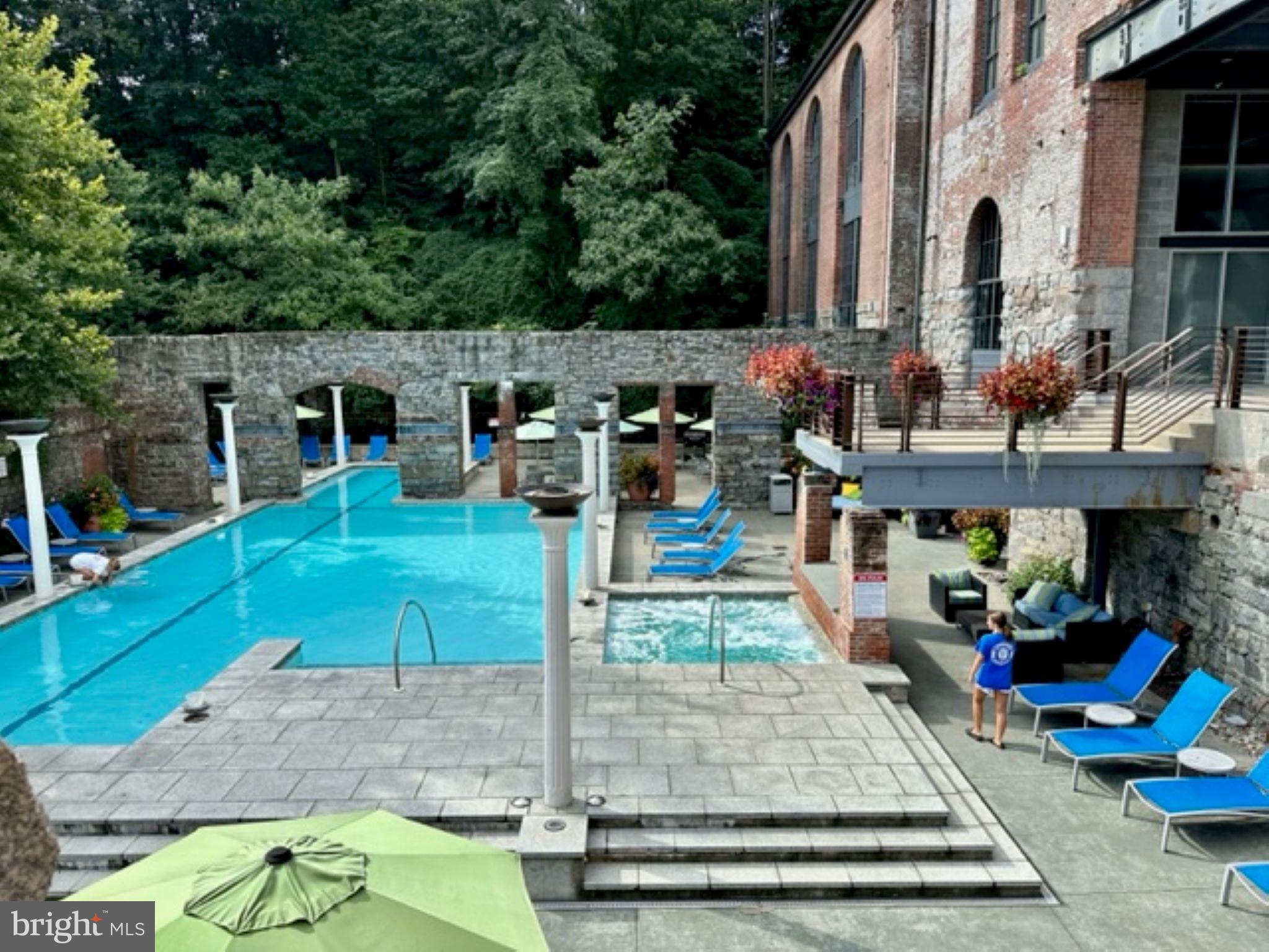 2007 Clipper Park Road, Unit 417 Baltimore, MD 21211 - Photo 16 of 24 Pool