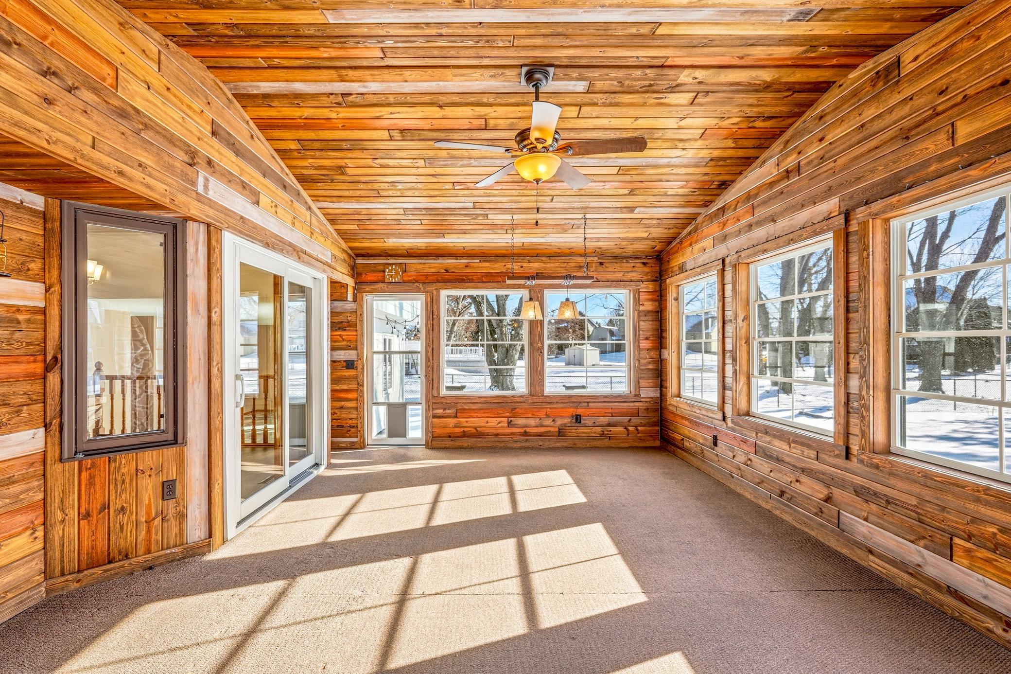 486 Hawthorn Road Lino Lakes, MN 55014 - Photo 20 of 59