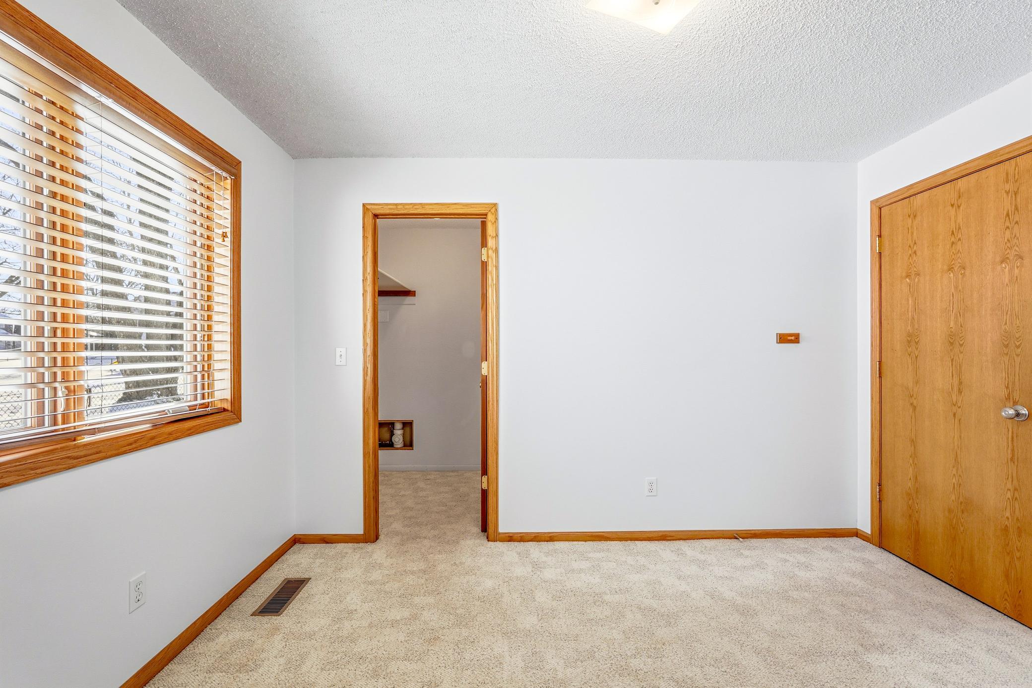 486 Hawthorn Road Lino Lakes, MN 55014 - Photo 34 of 59