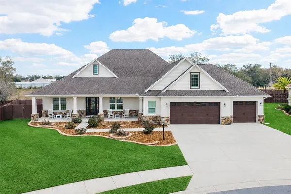$979,900 | 11207 Roz Way, Oxford, FL 34484