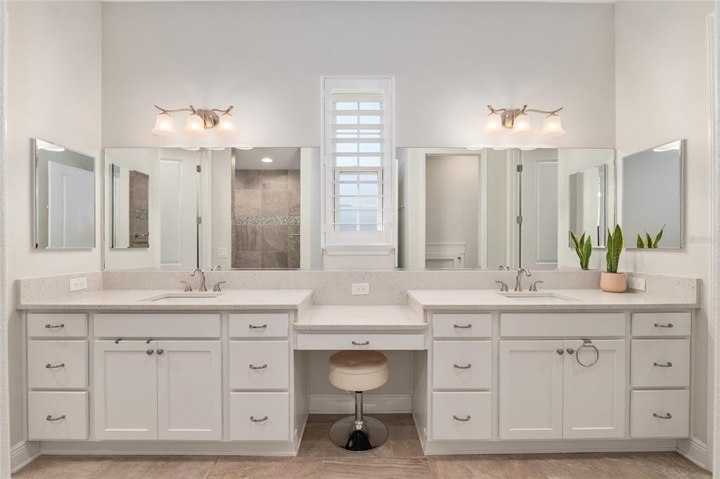 11207 Roz Way Oxford, FL 34484 - Photo 33 of 100