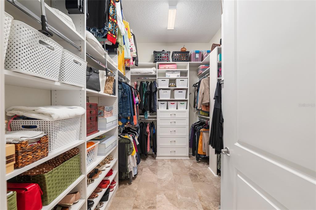 11207 Roz Way Oxford, FL 34484 - Photo 38 of 100