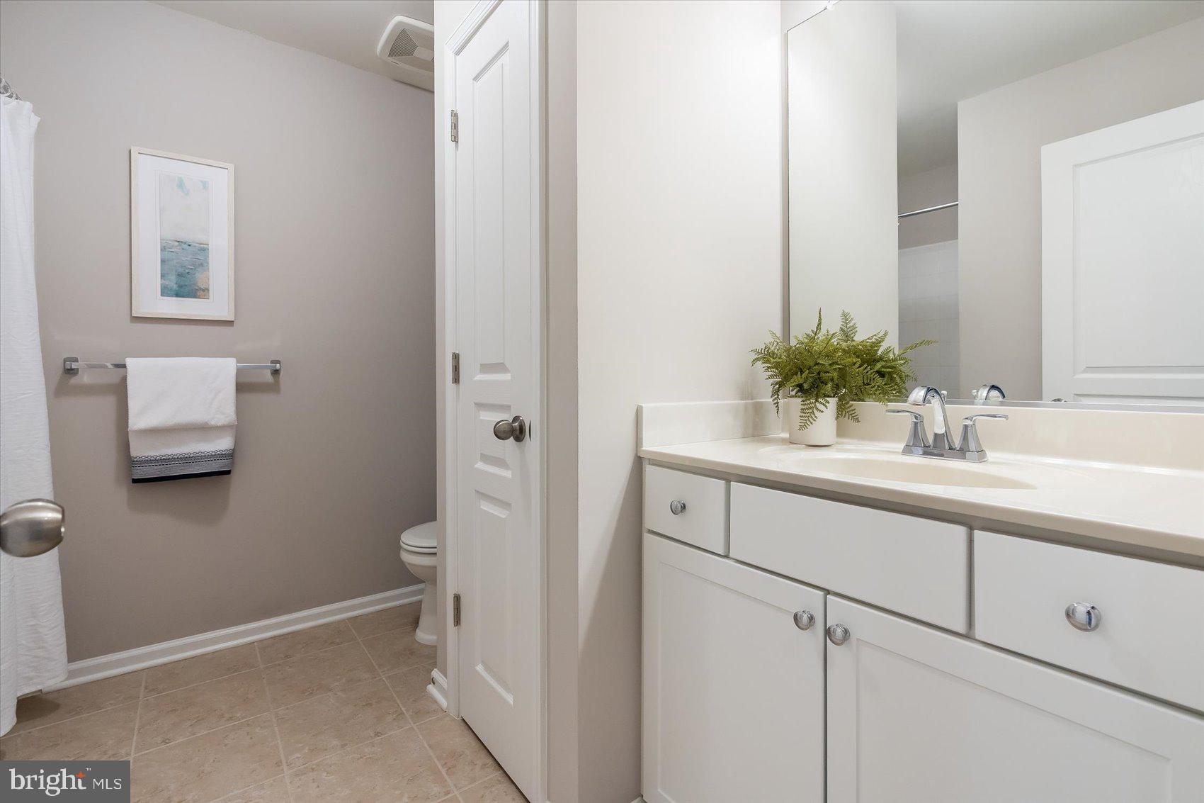 7831 Rappaport Drive Jessup, MD 20794 - Photo 33 of 53 Hallway Bathroom