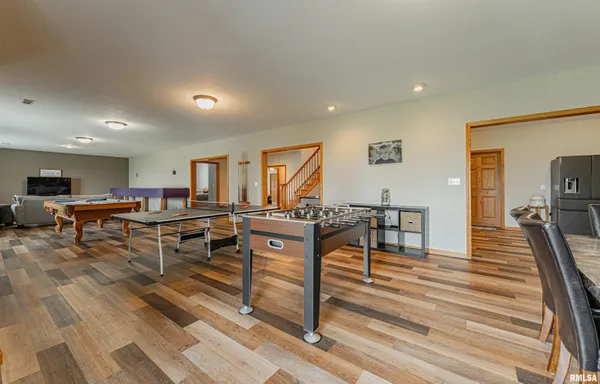 $475,000 | 9 Governor's Drive, Elkhart, IL 62634