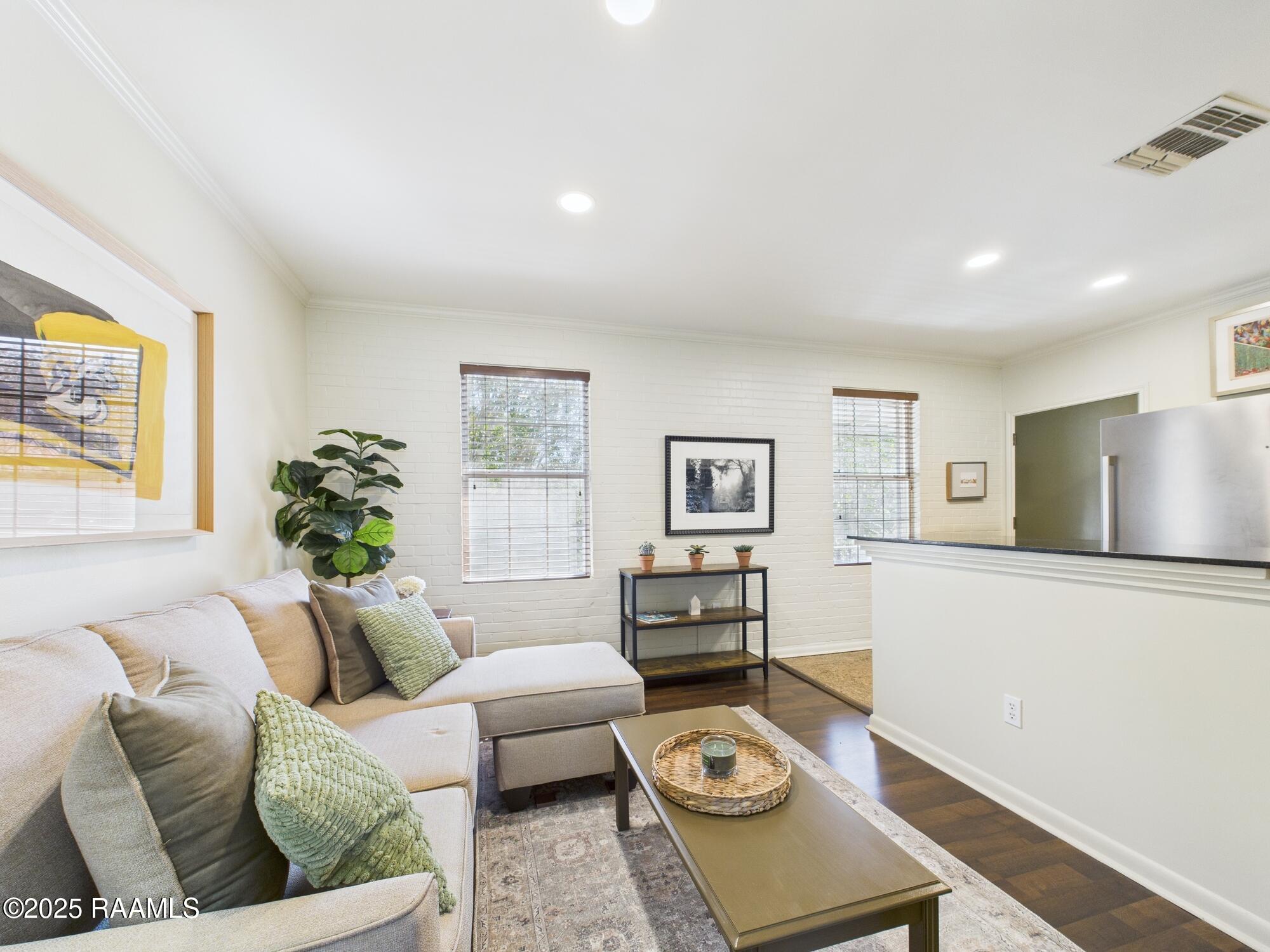 213 Bendel Road, Unit 213 Lafayette, LA 70503 - Photo 6 of 20 CAM03866G0-PR0124-STILL008