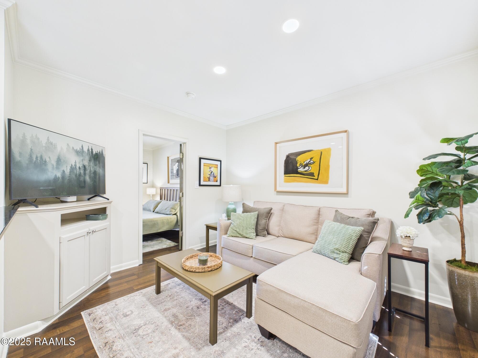 213 Bendel Road, Unit 213 Lafayette, LA 70503 - Photo 7 of 20 CAM03866G0-PR0124-STILL001