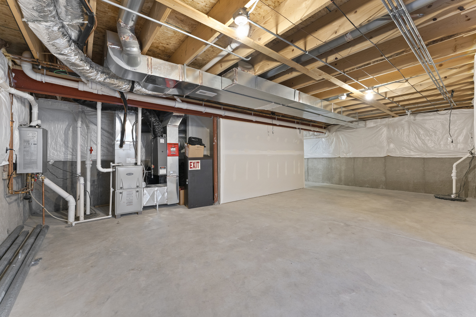 2017 Lilyana Lane Plainfield, IL 60586 - Photo 30 of 43 a view of a room with wooden roof