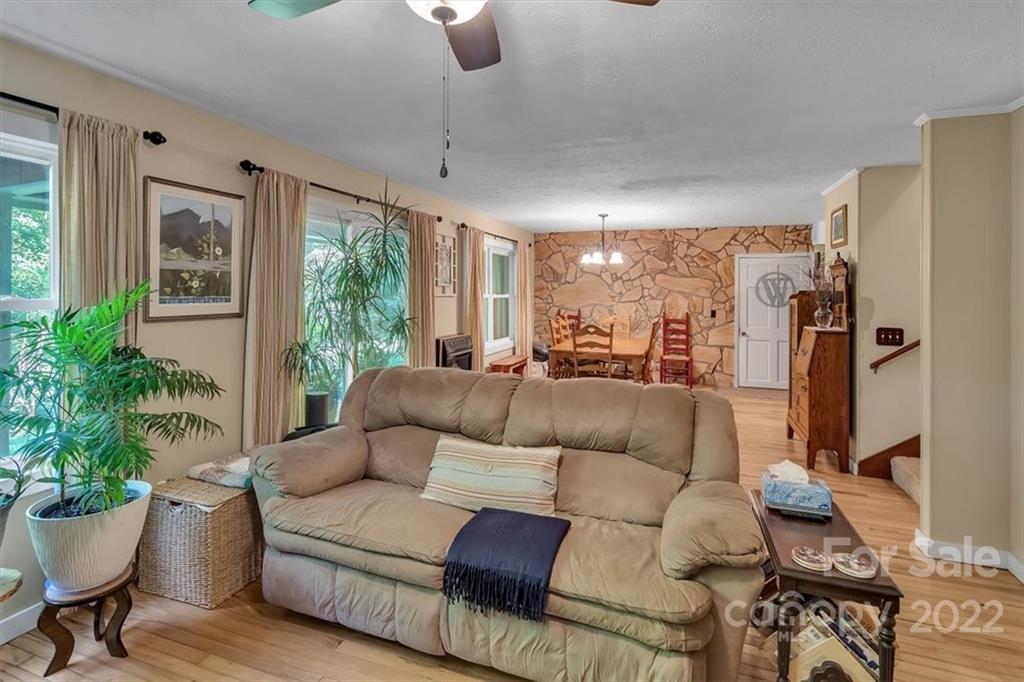 432 Turtle Creek Road Sylva, NC 28779 - Photo 8 of 24 Gallery Image 8