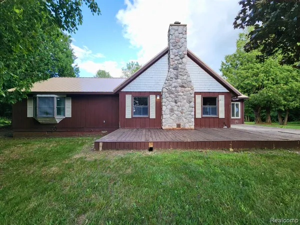 $249,000 | 5665 White Creek Road, Marlette, MI 48453