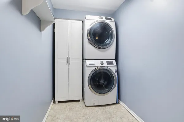 a view of a workspace with furniture