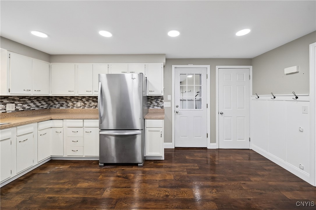 7939 Walnut Place Clay, NY 13090 - Photo 13 of 41