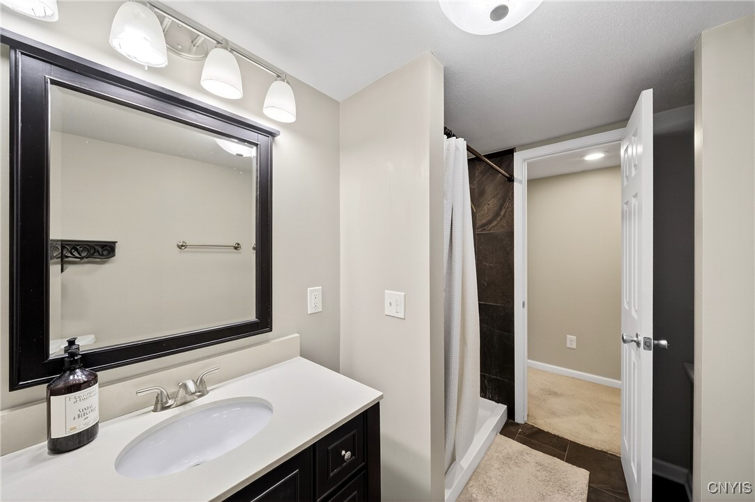 7939 Walnut Place Clay, NY 13090 - Photo 34 of 41