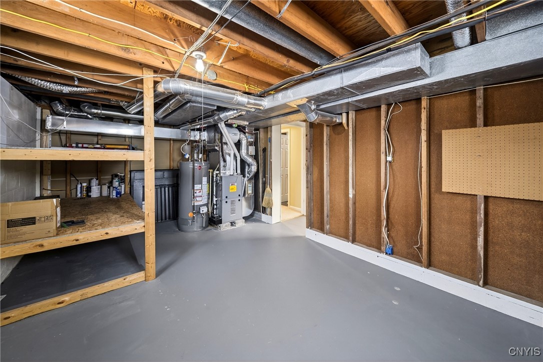 7939 Walnut Place Clay, NY 13090 - Photo 36 of 41