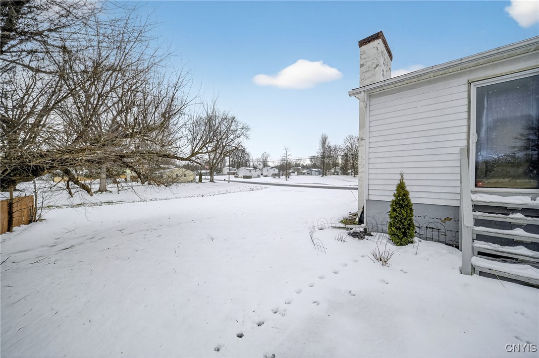 7939 Walnut Place Clay, NY 13090 - Photo 40 of 41