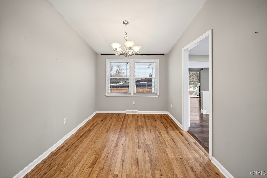 7939 Walnut Place Clay, NY 13090 - Photo 8 of 41