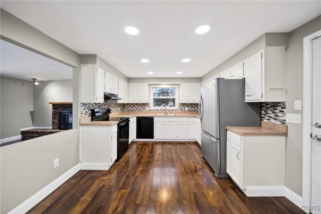 7939 Walnut Place Clay, NY 13090 - Photo 10 of 41