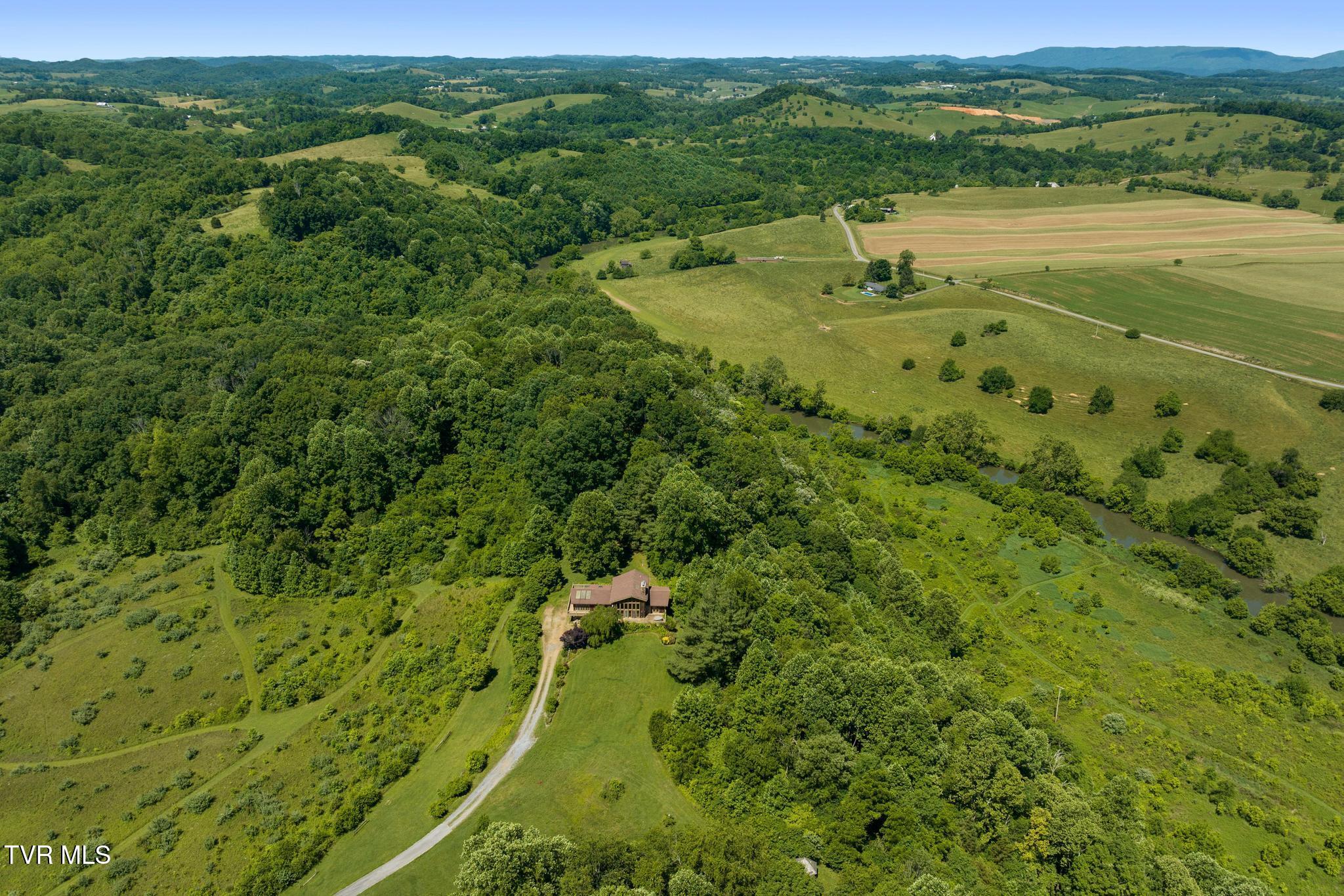 35000 Barrtree Lane Glade Spring, VA 24340 - Photo 47 of 79 DJI_0399