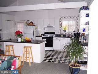 87 Ellisdale Road Allentown, NJ 08501 - Photo 3 of 6