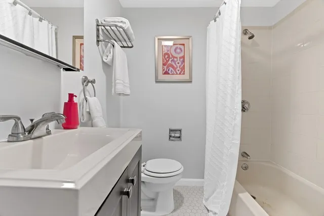 $375,000 | 144 Bremen Street, Unit 2, Boston, MA 02128